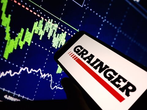 Konskie, Poland - January 22, 2024: W.W. Grainger company logo displayed on mobile phone