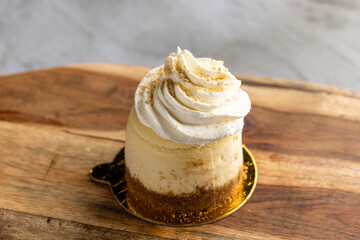 Mini cake