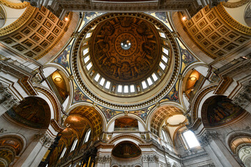 Fototapeta premium Saint Paul's Cathedral - London, UK