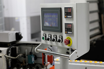 control console of automatic edge banding machine