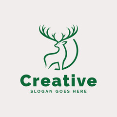 Fototapeta premium Minimalistic Stag Logo Design Showcasing Creativity and Elegance in Green