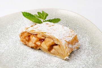strudel with apple and mint