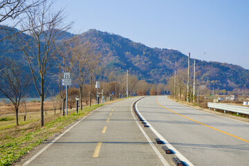 Dual-Laned Bike Path and Road by Nakdong River