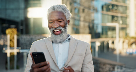 Outdoor, business and senior man with smartphone, celebration and winner with investment. Opportunity, African person and employee with cellphone, mobile user and lens flare with wow, omg and success - obrazy, fototapety, plakaty