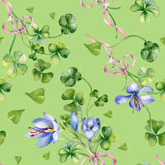 Obraz premium Clover and crocus bunch with ribbon watercolor seamless pattern isolated on green. Painted green shamrock. Lucky symbol hand drawn. Design element for St.Patricks day, banner, textile, wallpaper