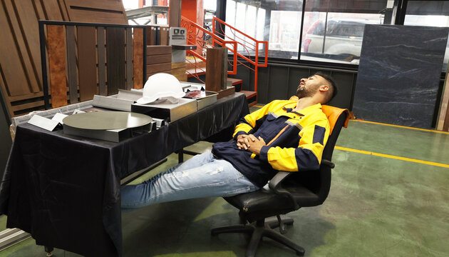 Sluggish Employee Sluggish Person Images – Browse 4,500 Stock Photos, Vectors, and Video ...