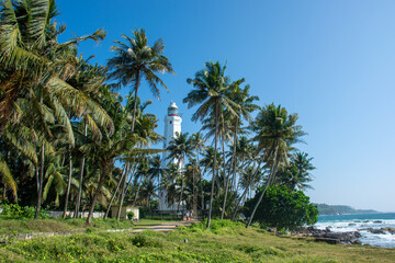 Fototapeta premium Beautiful Indian Ocean coastline on the island of Sri Lanka, Dondra.