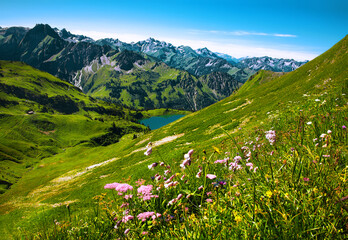 Fototapeta na wymiar Lake Seealpsee, Allgäu Alps, Oberstdorf, Bavaria, Germany, Europe.