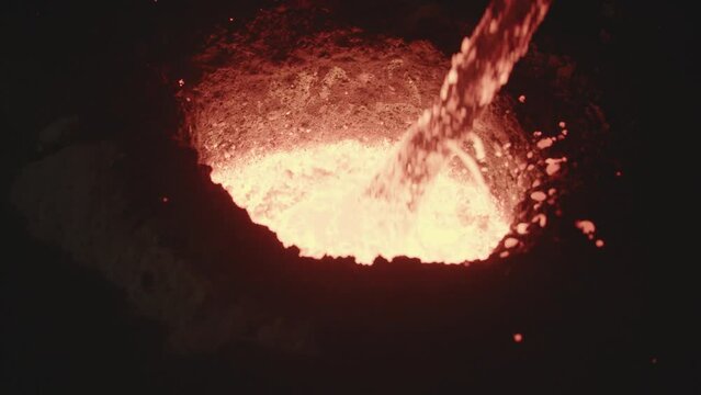 4K Stiring Furnace of molten metal