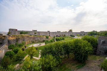 Fototapeta na wymiar The courtyard of Diyarbakir Castle.
