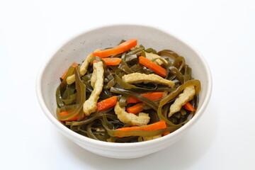 切り昆布の煮物