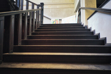 Stairs in the House -  Treppe - Vintage - Nostalgisch - Verlassener Ort - Urbex / Urbexing -...