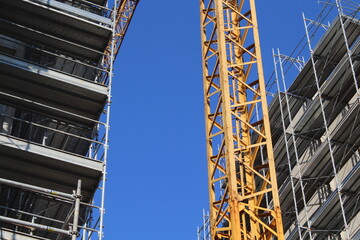 Fototapeta na wymiar Lavori in corso nel cantiere edile per ristrutturazione edilizia