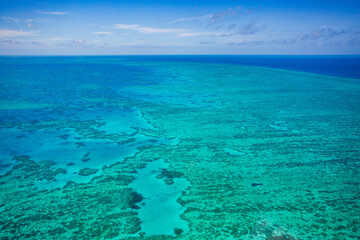 Fototapeta na wymiar Great Barrier Reef from above, Queensland, Australia. Heart reef