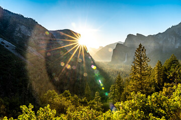 Yosemite National Park - Tunnel View at Sunrise