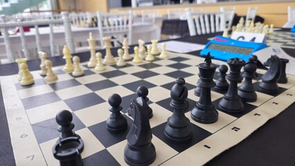 Close-Up of Competitive Chess Game – Strategic Moves and Detailed Pieces