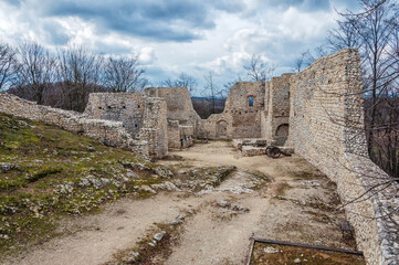 Ruiny zamku w Smoleniu, Małopolska