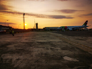 Flughafen von Sao Tome bei Sonnenuntergang