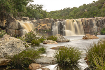 Obraz premium cachoeira na cidade de Buenópolis, Estado de Minas Gerais, Brasil