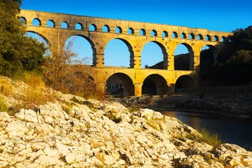 Papier Peint photo autocollant Pont du Gard Pont du Gard, ancient Roman aqueduct across Gardon River in southern France