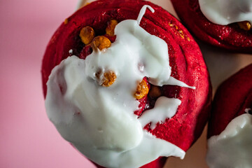 cupcake, cake, dessert, food, sweet, cream, baked, icing, chocolate, frosting, cup, snack, pink, cupcakes, delicious, white, pastry, birthday, party, decorated, muffin, cakes, bakery, nobody, celebrat