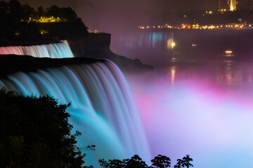 Falls at night. 