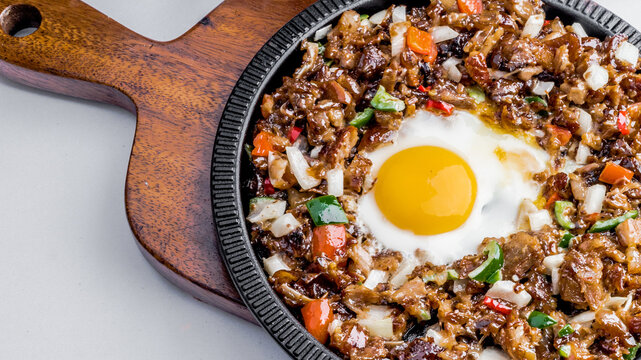 Classic pinoy sisig