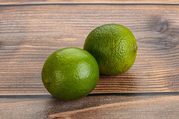 Natural irganic sour ripe lime