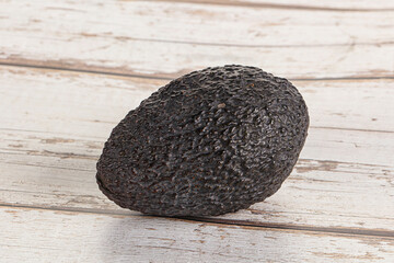 Fototapeta premium Ripe raw whole avocado fruit