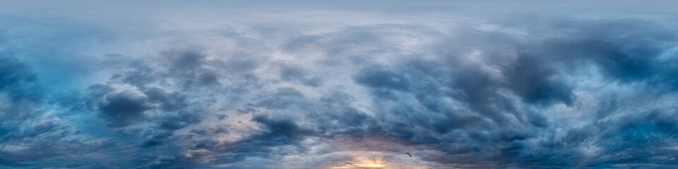 Obraz premium Dramatic overcast sky panorama with dark gloomy Cumulonimbus clouds. HDR 360 seamless spherical panorama. Sky dome in 3D, sky replacement for aerial drone panoramas. Climate and weather change.