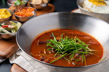 Yukgaejang, Korean food, side dishes, bibimbap, pork rice bowl, stir-fried pork, bulgogi rice bowl, bulgogi, pork cutlet, rice bowl, grilled spam, fried rice, tteokbokki, red bean shaved ice