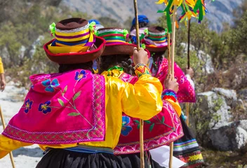 Papier Peint photo autocollant Carnaval Dance in Peru