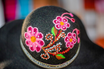 2023 8 14 Peru flowers embroidered on hat
