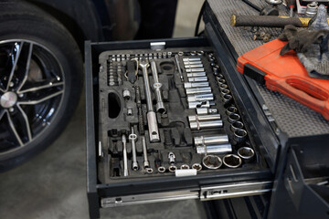 A set of tools for repairing cars on a tire shop.