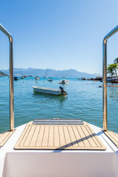 View of the sea in the village of Abra&atilde;o, on Ilha Grande, Angra dos Reis, Rio de Janeiro. Speedboat trip to the most beautiful islands in Brazil.