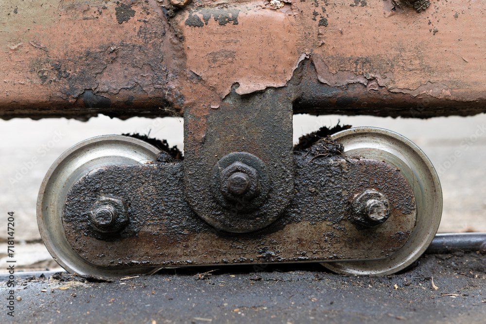 Wall mural old rusty gears