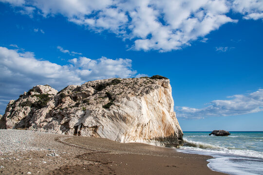Aphrodite Beach with Stone Rocks in Aphrodite bay of Mediterranean sea water, Petra tu Romiou, Cyprus (1)