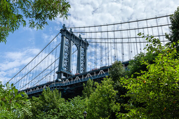 Manhattan  bridge