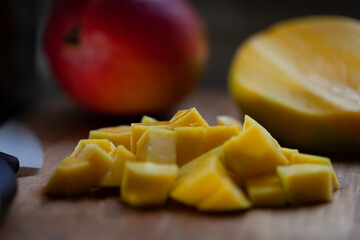 Mango salad preparation