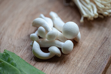 White mushrooms on the kitchen table