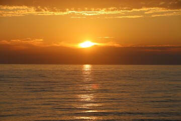 Obraz premium Sonnenuntergang am Strand von Westerland auf der Insel Sylt in Deutschland
