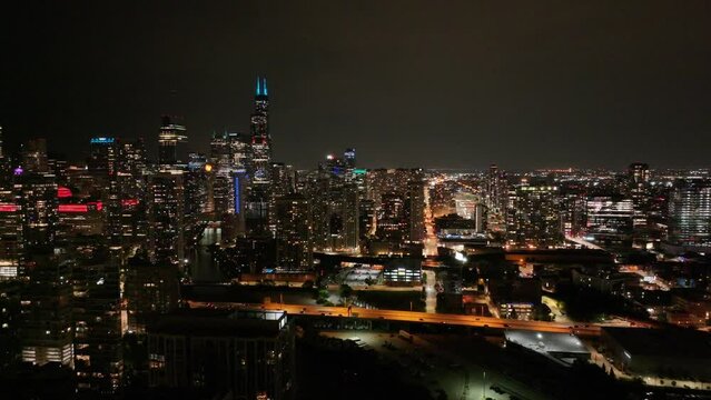 view of the city of Downtown Chicago night time 