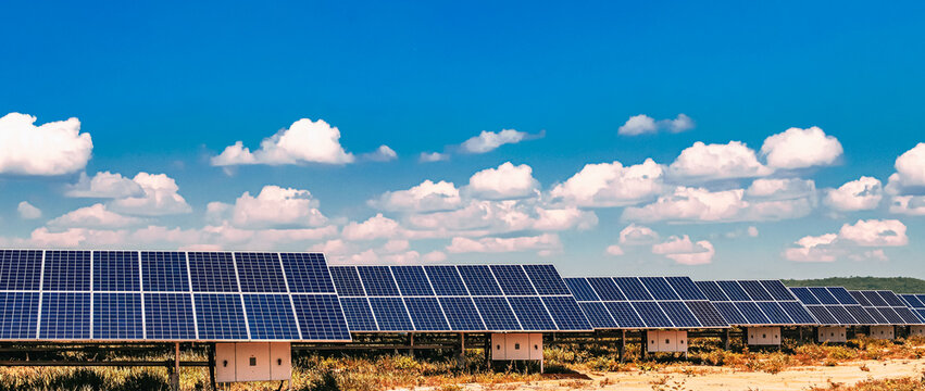 Solar Power Plant - SDG 7 ESG renewable resource carbon footprint CO2 emission reduction

