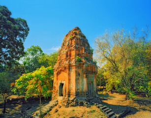 Shiva shrine tower ruins at the Bakong temple, near Angkor Wat, Cambodia