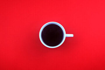 コーヒーと赤背景