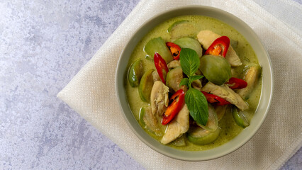Green Curry Chicken