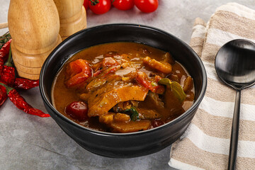 Yellow Thai curry with beef