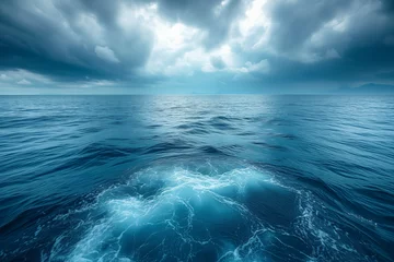 Papier Peint photo Bleu Jeans Paysage océanique, mer calme par temps couvert