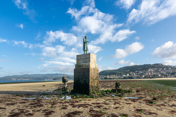 Monumento al capitán Nemo, en Redondela (Galicia, España)