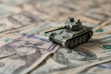 toy tank on banknotes - obrazy, fototapety, plakaty